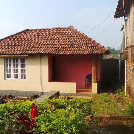 Golf View Cottages Madikeri Zewnętrze zdjęcie